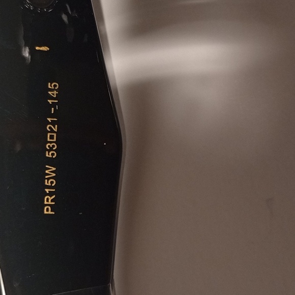 Prada Black and Purple Oversized Cat-Eye Sunglasses - Picture 3 of 5